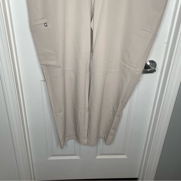 Figs Axim Cargo Scrub Pants in Slate Gray with Neon Yellow Drawstring 5XLT - Picture 6 of 13